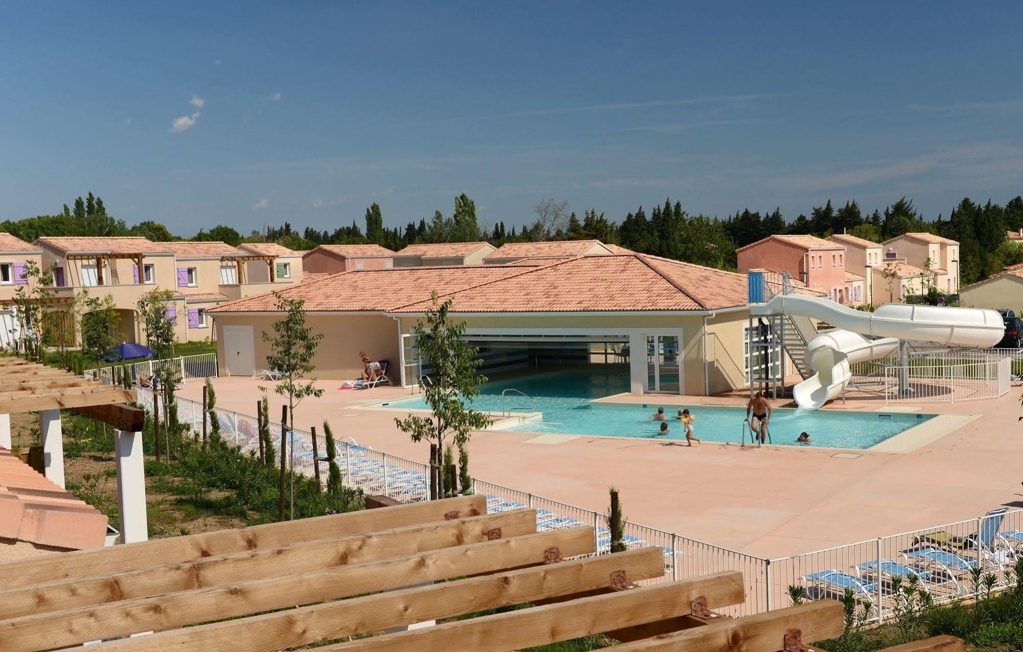 Residence Odalys Le Mas Des Alpilles Paradou Kültér fotó
