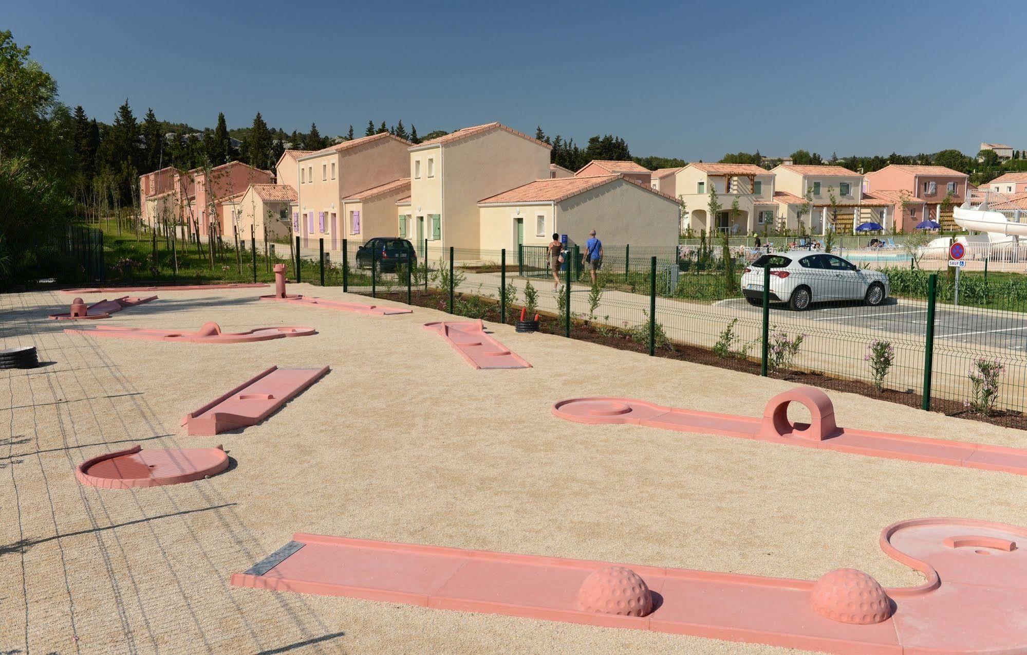 Residence Odalys Le Mas Des Alpilles Paradou Kültér fotó